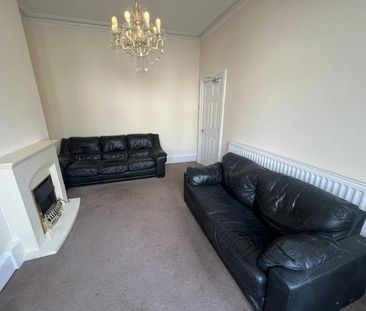 Clarendon Avenue, Leamington Spa, CV32 - Photo 2