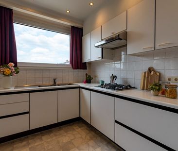 Ruim 2 slaapkamer appartement met garage in Boechout! - Foto 3