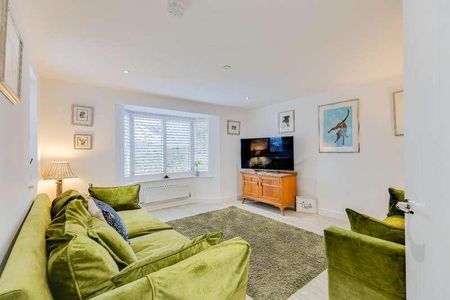 Brynach Way, Cowbridge, Vale Of Glamorgan - Photo 2