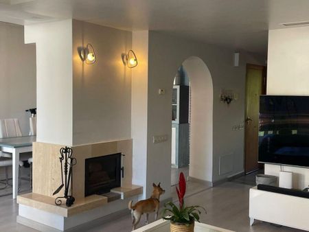 4 bedroom luxury Townhouse for rent in Nueva Andalucia, Spain - Photo 3