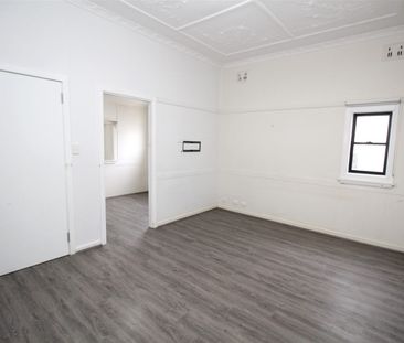 FAMILY HOME WITH ENTERTAINMENT AREA - Photo 1