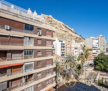 3 room luxury penthouse for rent in Centro Tradicional, Alicante, V... - Photo 4