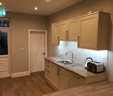 6 Bed Terraced House, Gresford Avenue, L17 - Photo 3