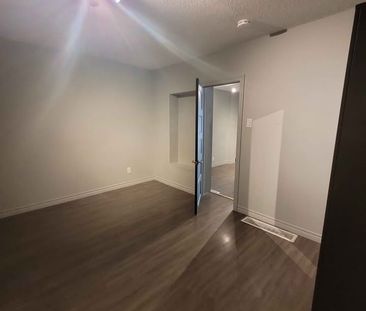 1-1008 St. Laurent Blvd, Ottawa, ON, K1K 3B4 - Photo 2