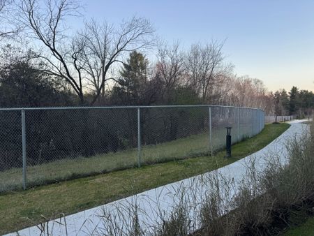 For Lease - 385 Arctic Red Drive Unit# 102, Oshawa, Ontario - Photo 3