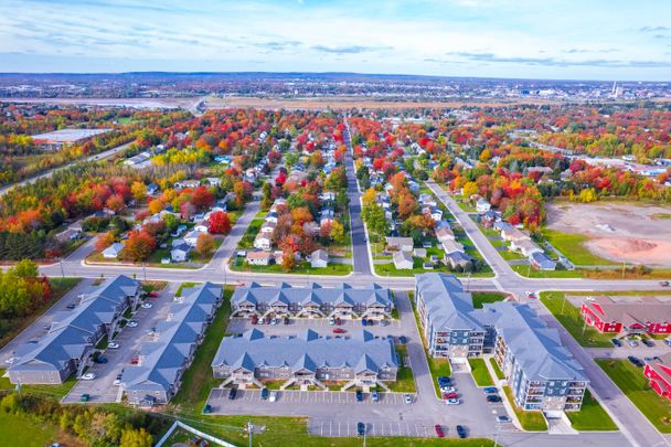 545 Whitepine, E1B 5J9, Riverview - Photo 1