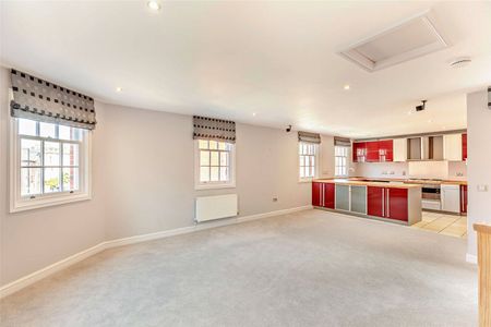 Apartment 2, Crescent House - Photo 4