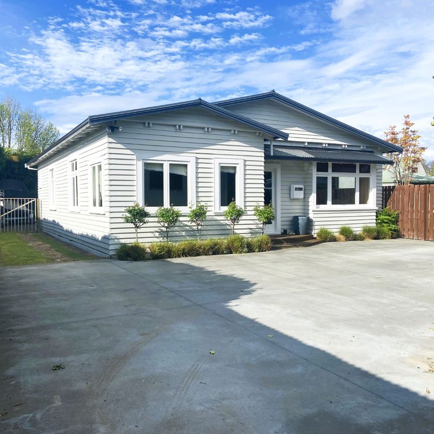 Georges Drive, Napier South - Photo 1