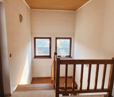 Casa in Ghimbav, S+P+M, 6 camere, SU 300 mp, teren 736 mp! - Photo 2
