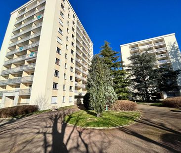 Location Appartement 1 pièce 31m² - Photo 2