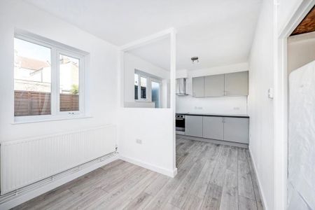 3 bedroom house to rent - Photo 5