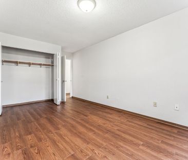 Kamel Point Village Apartments - 2 Bedroom - Photo 4