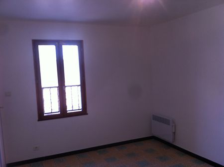 A LOUER T2 NARBONNE - Photo 2