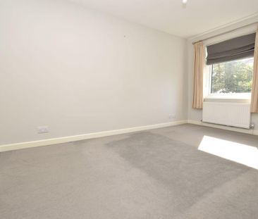 3 bedroom detached house to rent - Photo 3