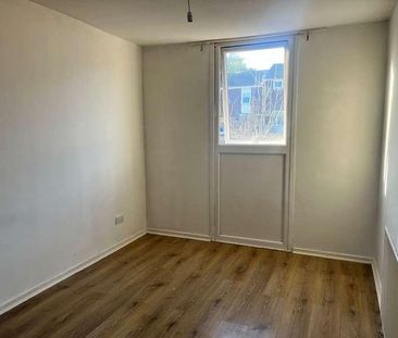 Brownlow Court, Lumbertubs, Northampton, NN3 - Photo 4