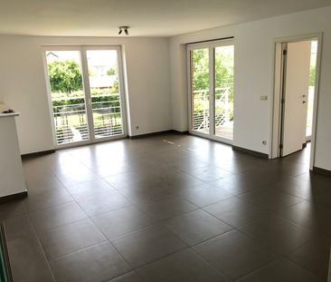 Appartement te huur - Photo 1