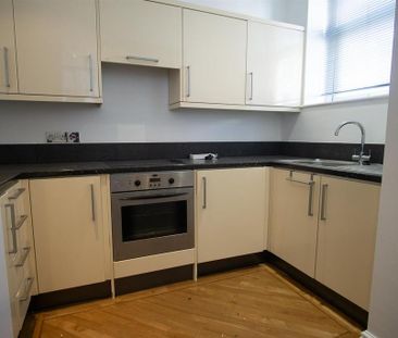 1 bedroom flat to rent - Photo 4