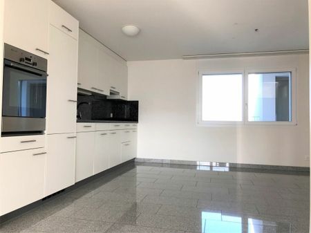 2.5 Room Apartment - Photo 3