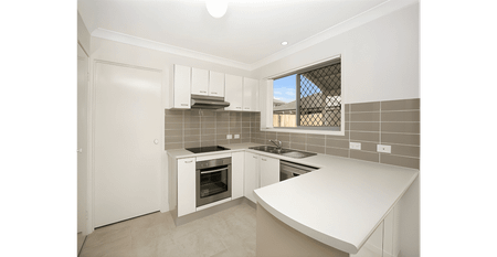 Light, Bright and Comfortable 3‑Bedroom Unit in Marsden - Photo 3