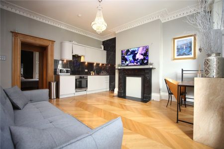 Cambray Place, - Photo 2