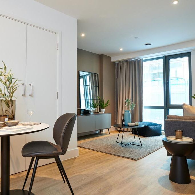 Studio to rent - Photo 1