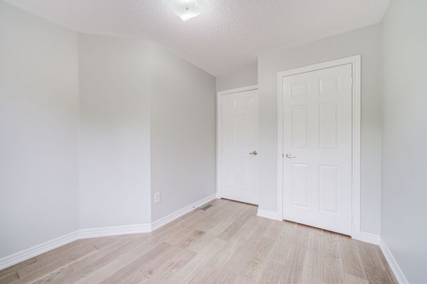 For Lease - 56 North Lake Road Unit# #22, Richmond Hill, Ontario - Photo 1