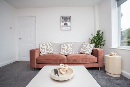 Darwin Grove - Photo 2