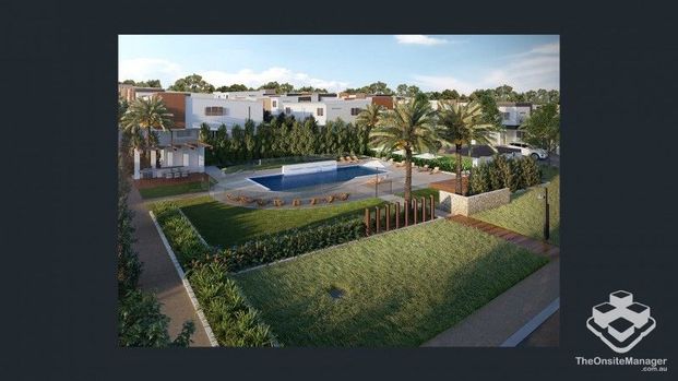 4 Bedroom Townhouse - Photo 1