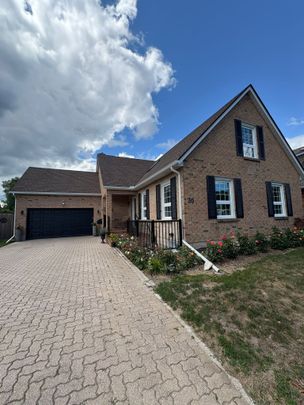 For Lease - 30 The Promenade N/A Unit# Basement, Niagara-on-the-Lake, Ontario - Photo 1