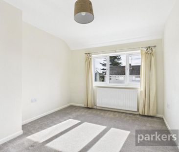 3 bedroom end of terrace house to rent - Photo 4