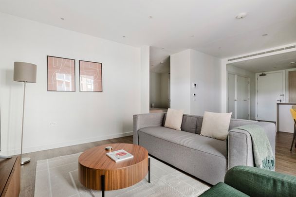 Bloom Nine Elms, Nine Elms Lane - Photo 1