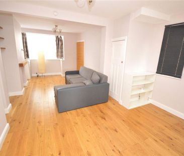 2 bedroom semi-detached house to rent - Photo 4
