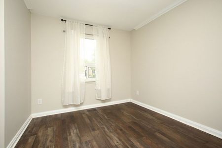 For Lease - 15 Baldoon Road, Toronto, Ontario - Photo 4