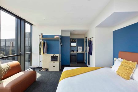 Greatest Balcony - Photo 3