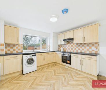 Flat to rent on - Photo 5