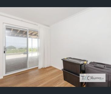 85 Spinaway Parade, Falcon, WA 6210 - Photo 5