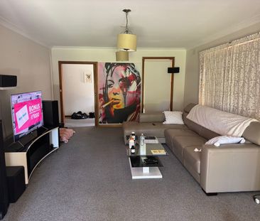 Maribyrnong - Photo 1