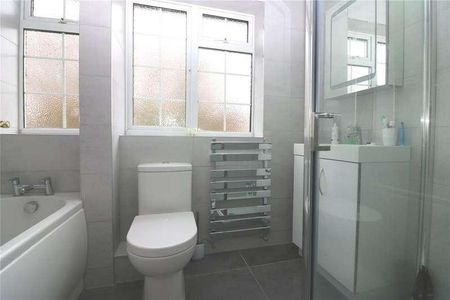 Collins Way, Eastwood, Leigh On Sea, Essex, SS9 - Photo 5