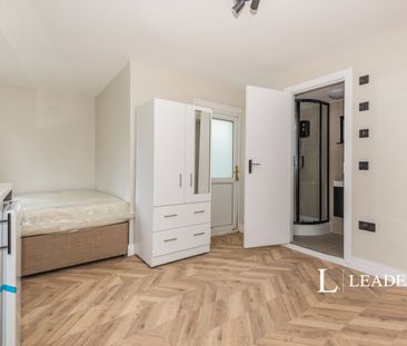 1 bedroom studio to rent Sherwood Crescent, Reigate, Surrey, RH2 - Photo 6