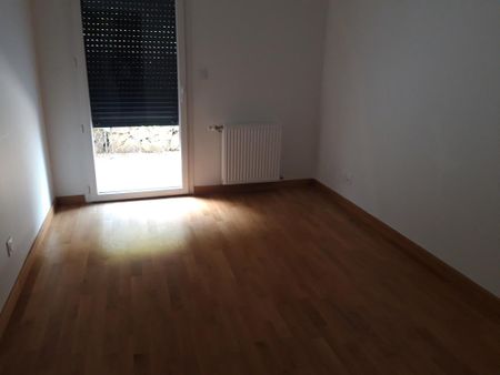 Appartement - T3 - L ARBRESLE - Photo 4