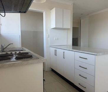 RENOVATED 2 BEDROOM UNIT - Photo 5