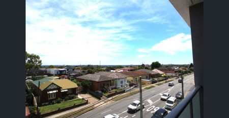 FULLY RENOVATED ONE BEDROOM APARTMENT - Photo 5