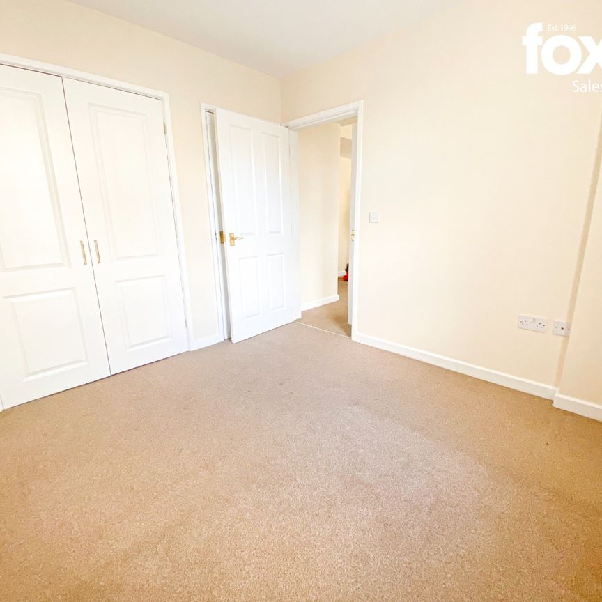 2 bed flat to rent in Rossmore Road, Poole, Dorset, BH12 2HN - Photo 1