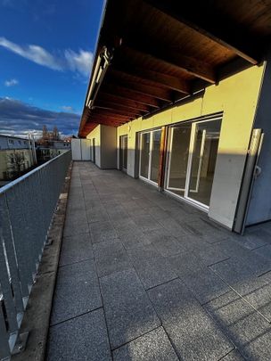 3.5 Zimmer, 94 m², 2. Stock - Photo 1