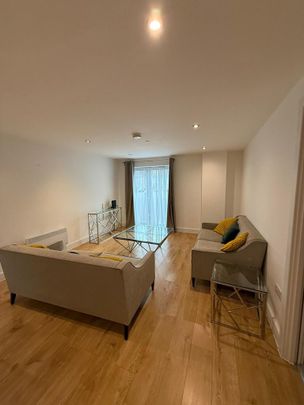 2 bedroom flat to rent - Photo 1
