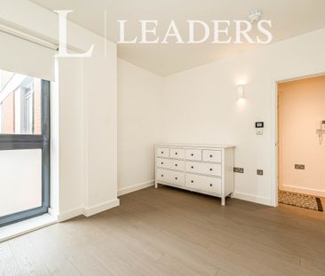 1 bedroom apartment to rent Vista House, Lincoln Road, Dorking, RH4 - Photo 2