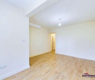 Lewes Road, Upperton, Eastbourne, BN21 - Photo 1