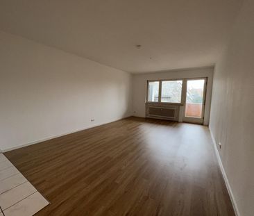 Mit Loggia: Helle und wirklich großzügige 1 Zimmer-Wohnung in top L... - Photo 5