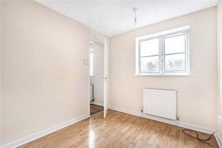 3 bedroom detached house to rent - Photo 5