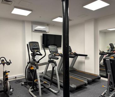 1 bedroom private hall to rent - Photo 6